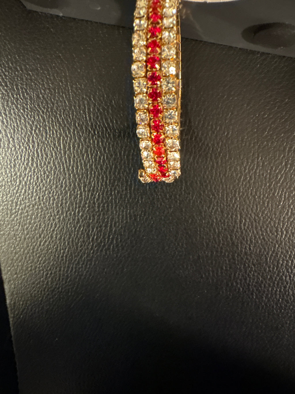 Small red and white bracelet