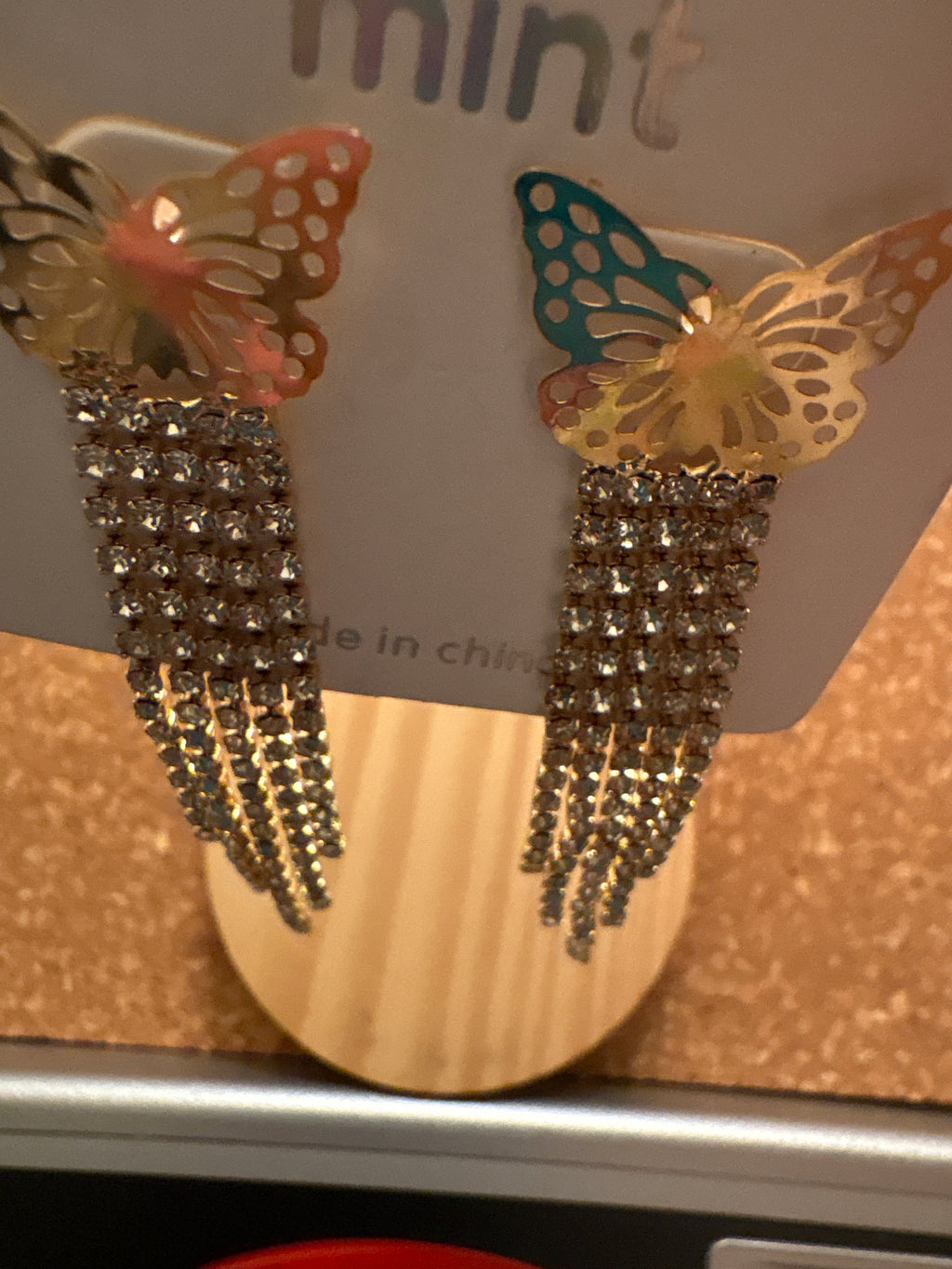 Lovely Butterfly drop earrings