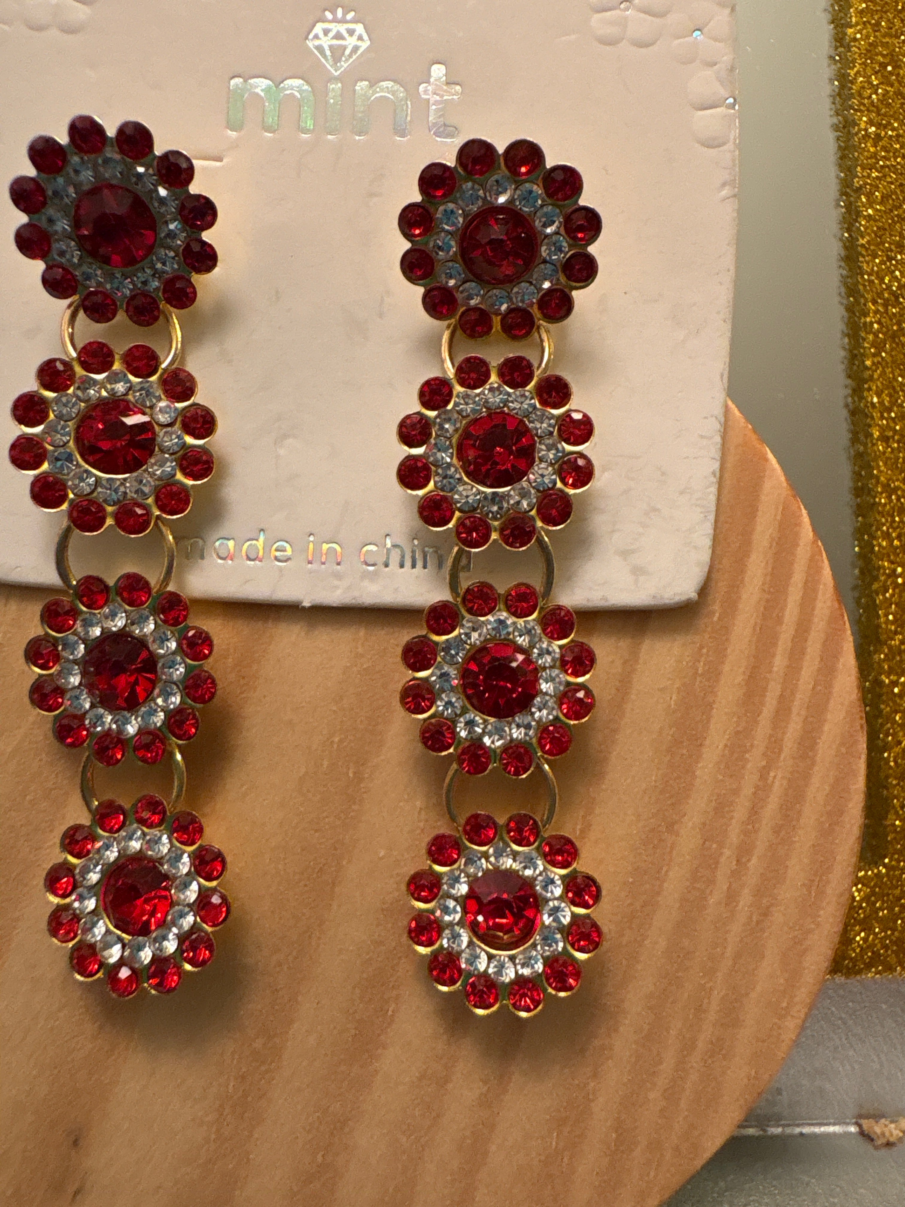 Dangle red and white earrings